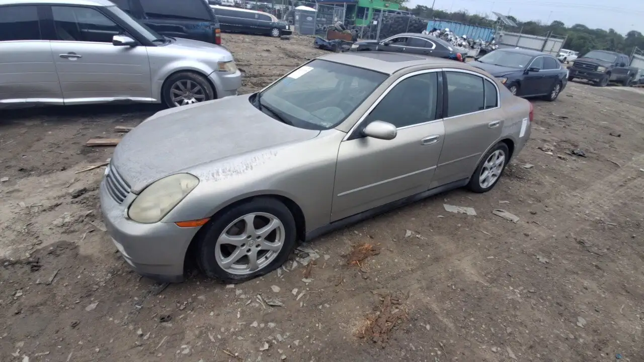 Photo of 2003 Infiniti G35