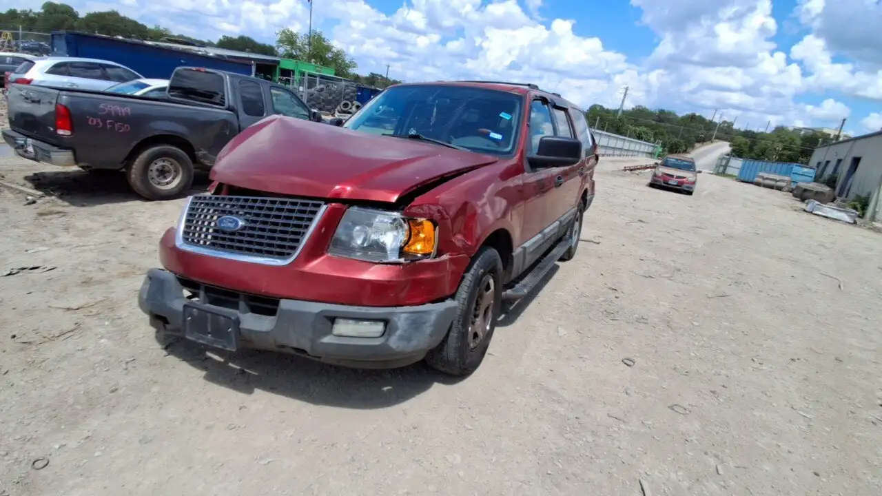 Photo of 2004 Ford Expedition