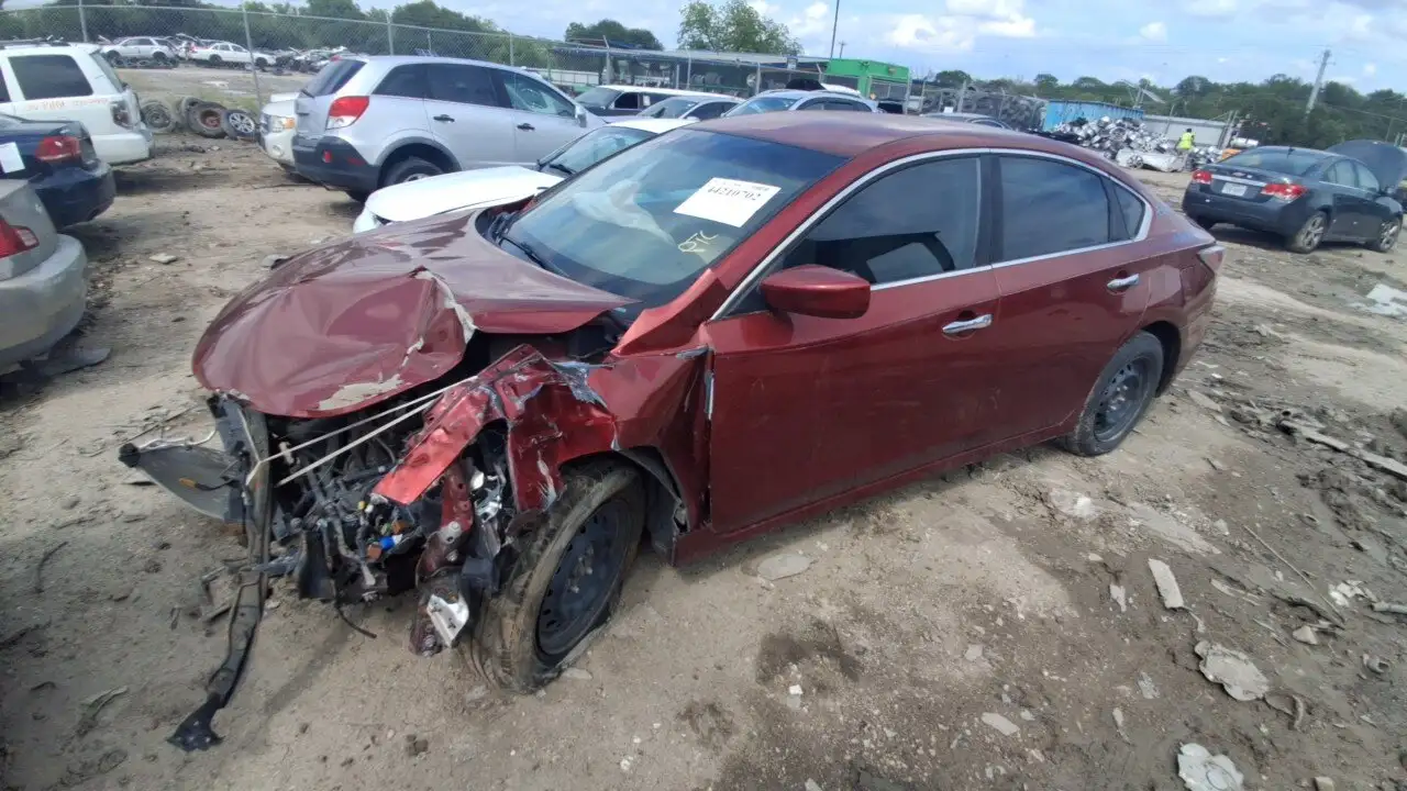 Photo of 2015 Nissan Altima