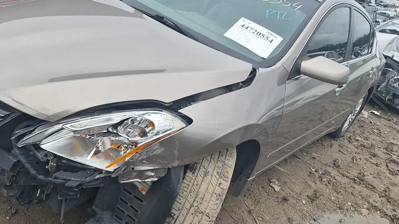 Photo of 2012 Nissan Altima