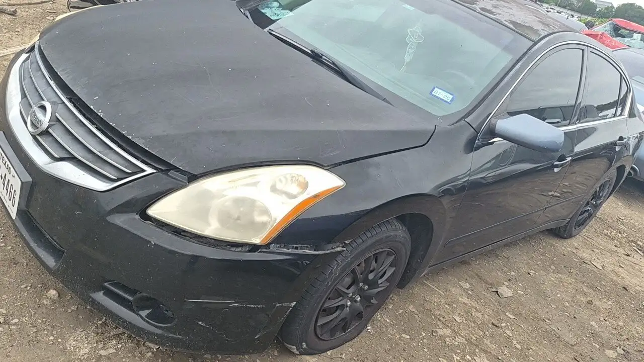 Photo of 2012 Nissan Altima