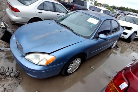 Photo of 2007 Ford Taurus