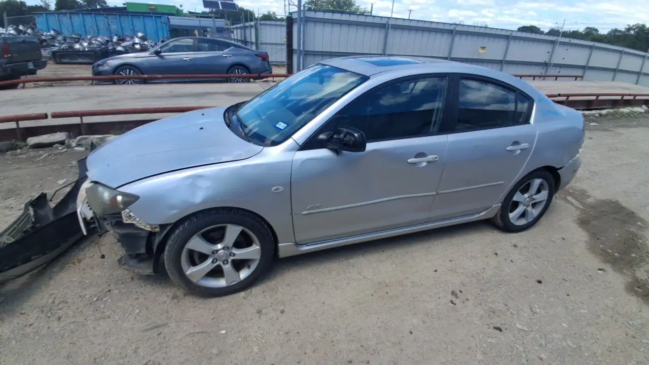 Photo of 2006 Mazda 3