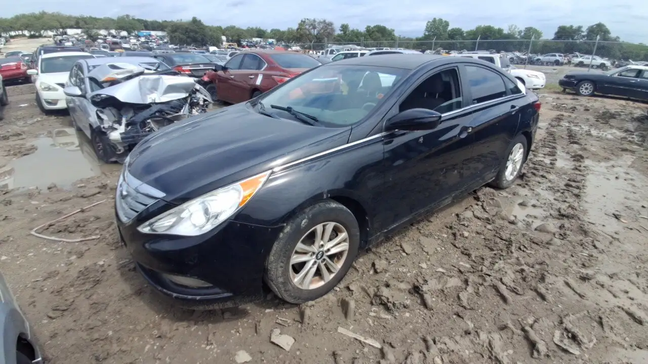 Photo of 2013 Hyundai Sonata