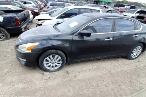 Photo of 2014 Nissan Altima