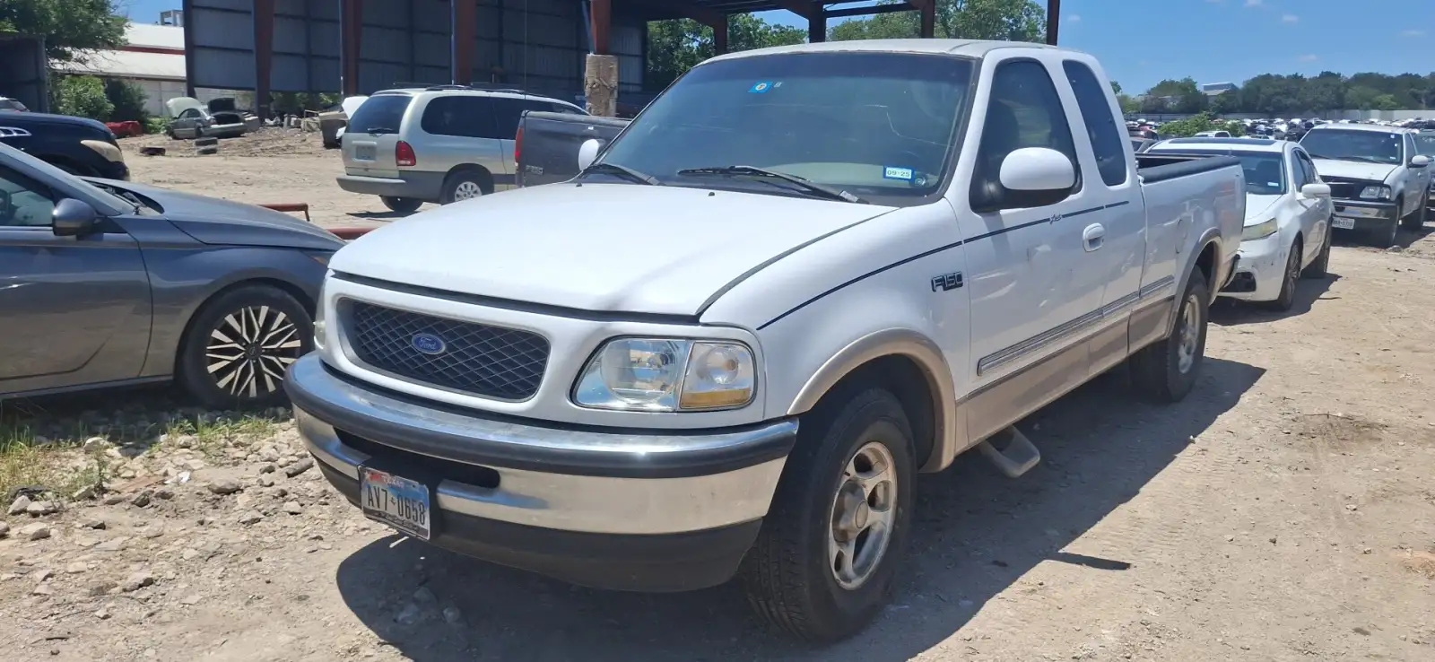 Photo of 1997 Ford F-150