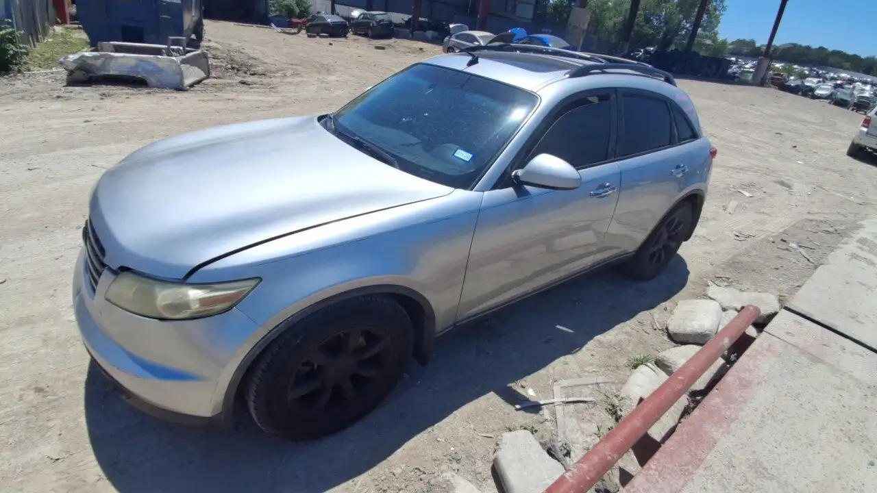 Photo of 2004 Infiniti Fx35