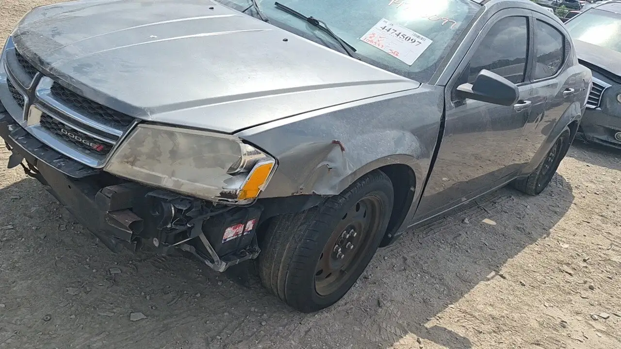 Photo of 2013 Dodge Avenger