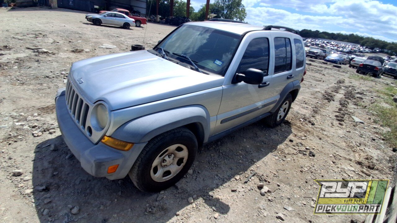 Photo of 2005 Jeep Liberty