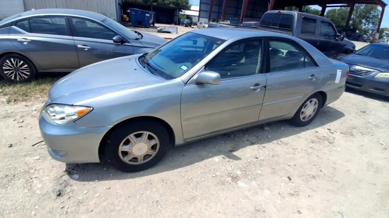Photo of 2005 Toyota Camry