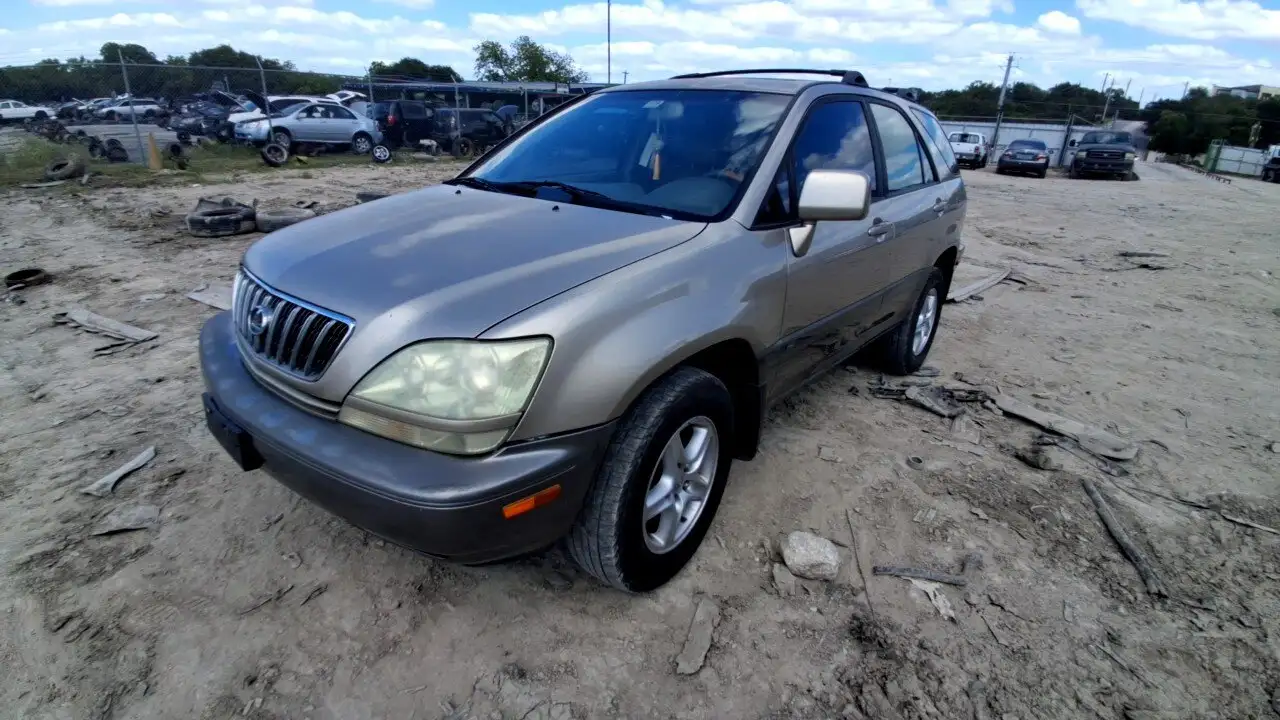 Photo of 2001 Lexus Rx300