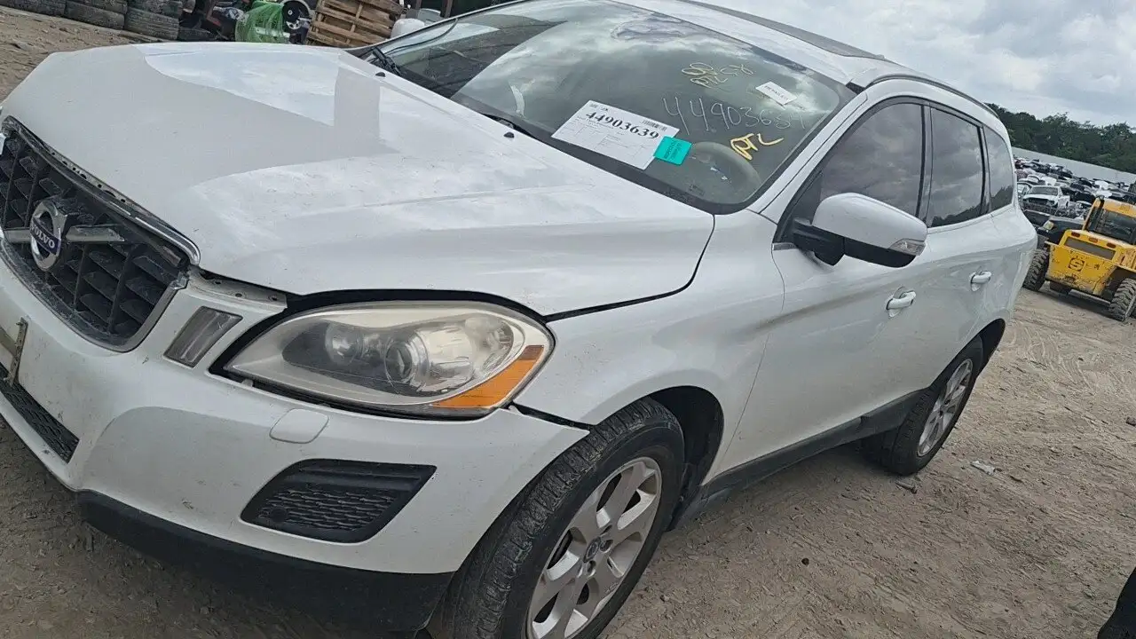 Photo of 2013 Volvo Xc60