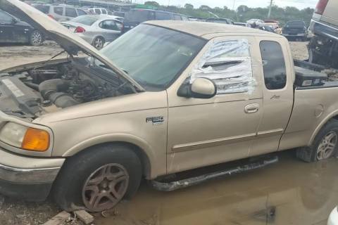 Photo of 1999 Ford F-150