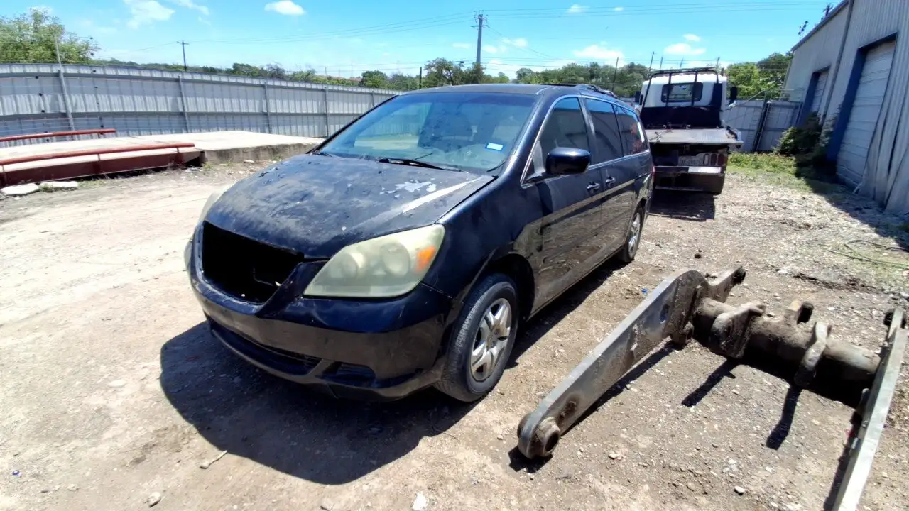 Photo of 2005 Honda Odyssey