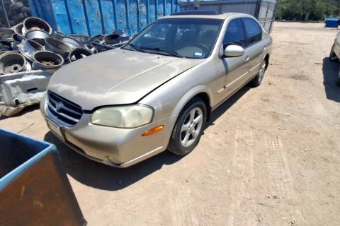 Photo of 2000 Nissan Maxima