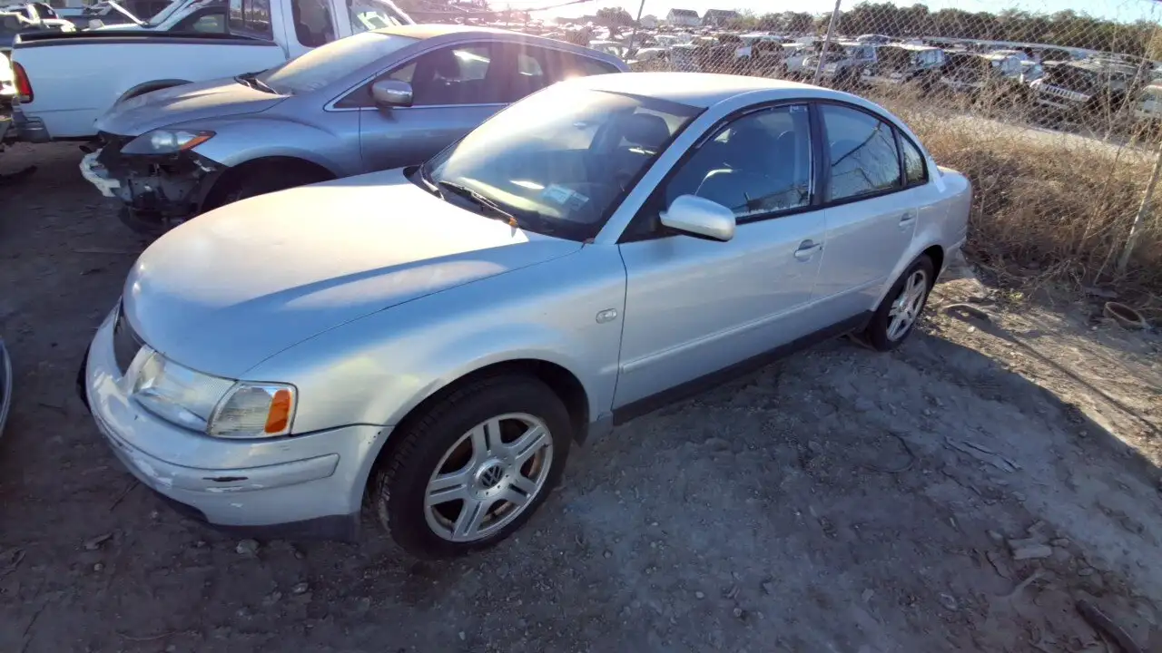 Photo of 2000 Volkswagen Passat