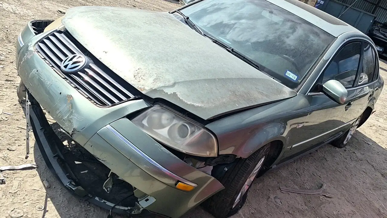 Photo of 2003 Volkswagen Passat