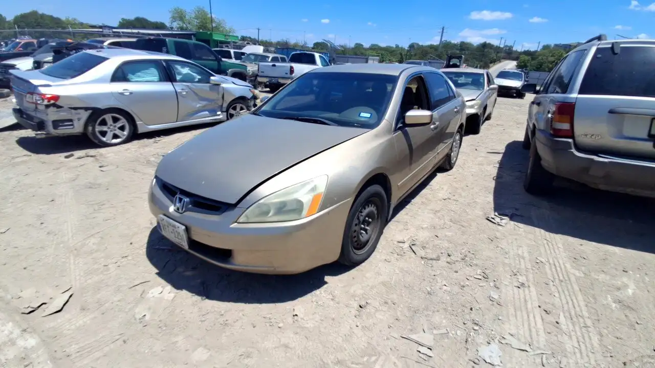 Photo of 2004 Honda Accord