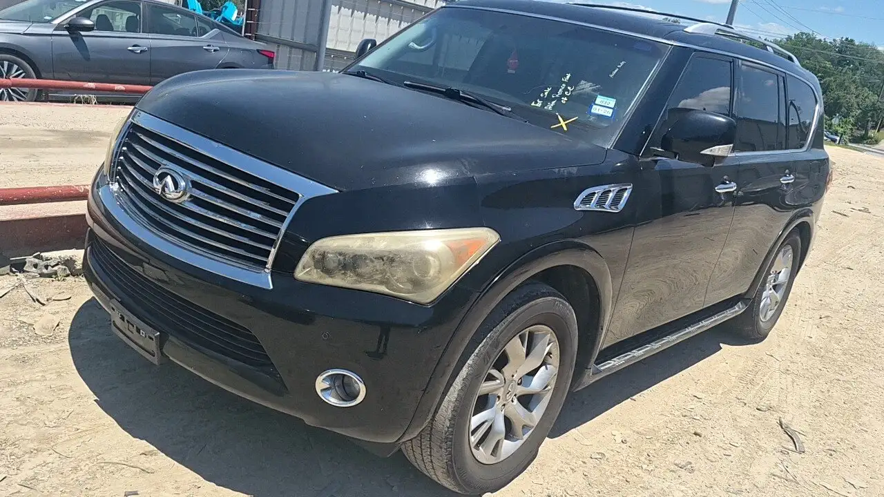 Photo of 2012 Infiniti Qx56