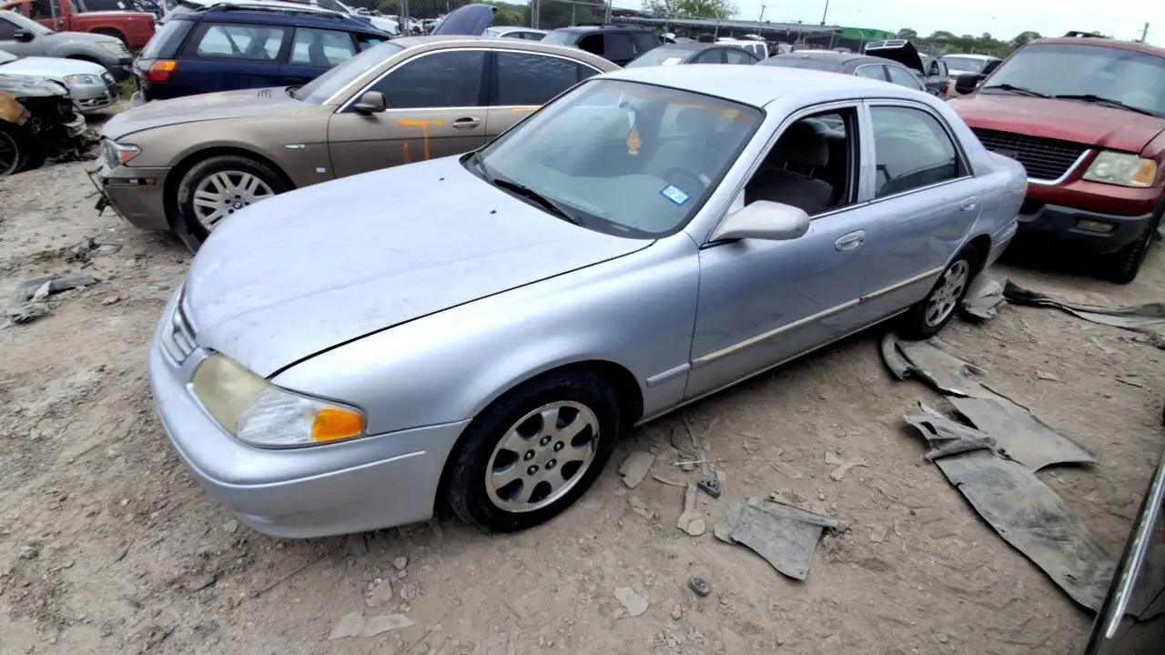 Photo of 2002 Mazda 626