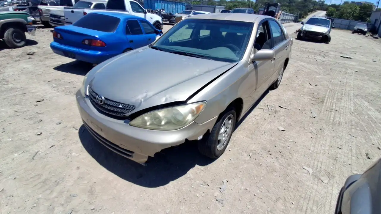 Photo of 2002 Toyota Camry