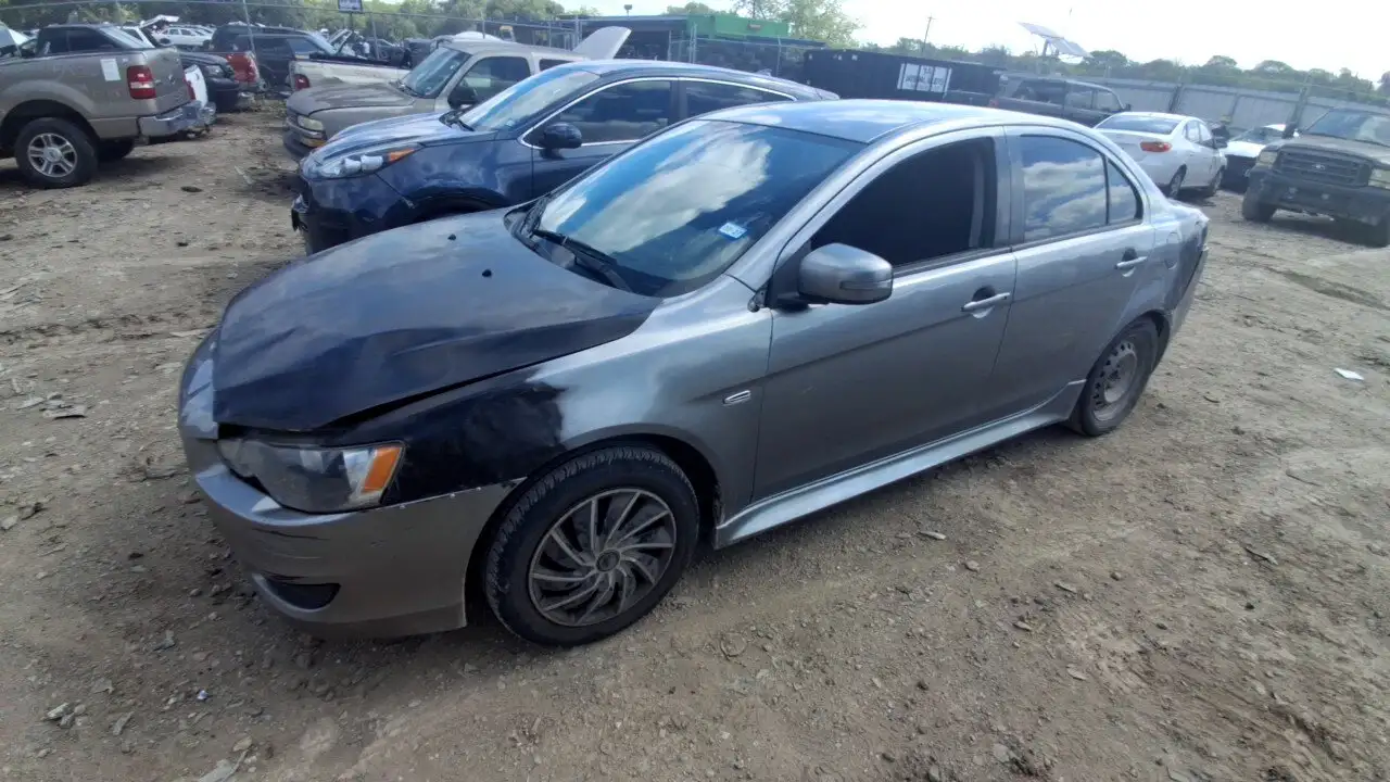 Photo of 2015 Mitsubishi Lancer