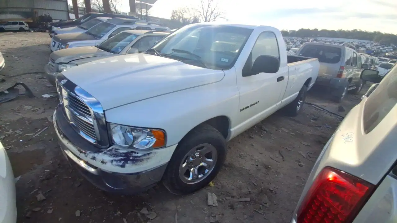Photo of 2002 Dodge Ram 1500