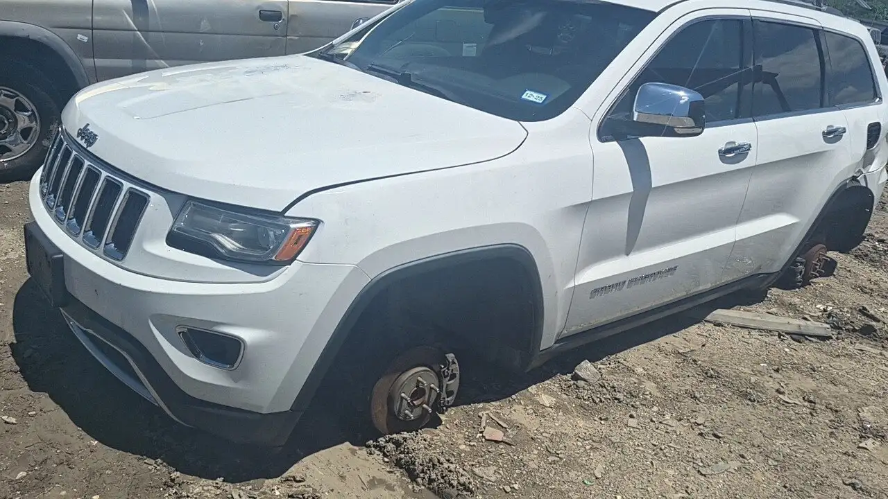 Photo of 2015 Jeep Grand Cherokee