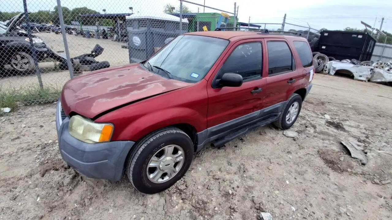 Photo of 2004 Ford Escape