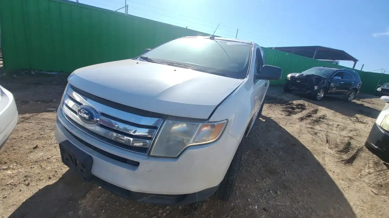 Photo of 2010 Ford Edge