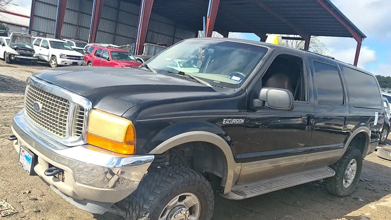 Photo of 2001 Ford Excursion