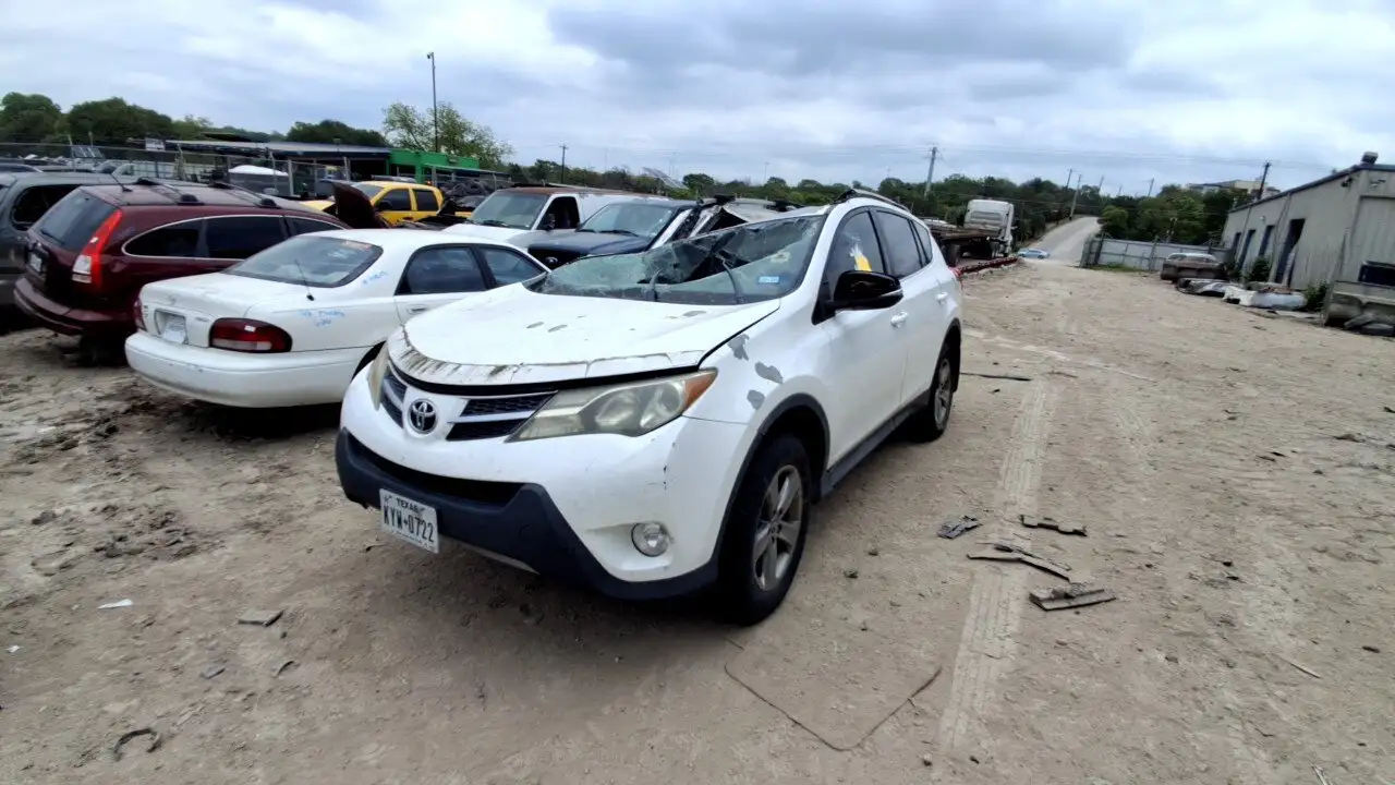 Photo of 2015 Toyota Rav4
