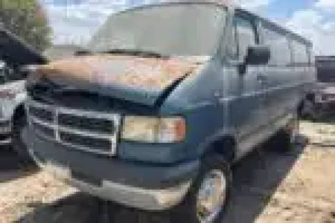 Photo of 1995 Dodge Ram Wagon