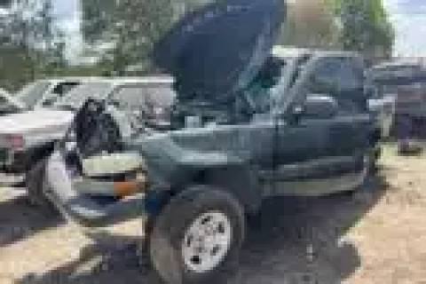 Photo of 2001 Chevrolet Silverado