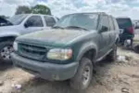 Photo of 2001 Ford Explorer