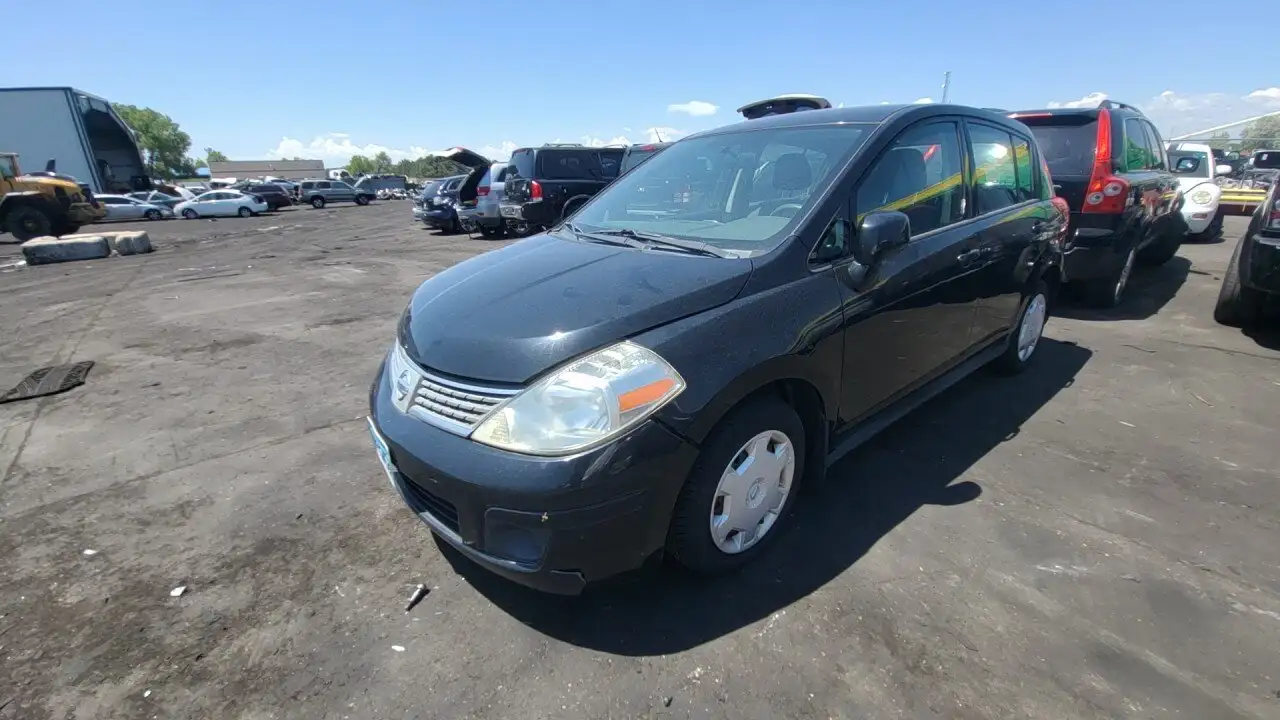 Photo of 2009 Nissan Versa