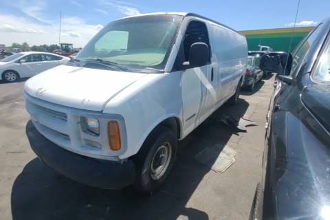 Photo of 2000 Chevrolet Express 2500