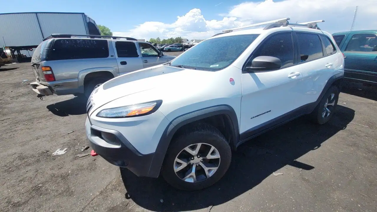 Photo of 2014 Jeep Cherokee
