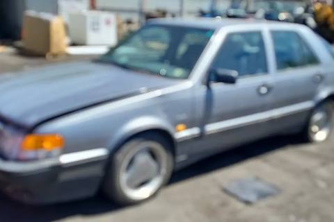 Photo of 1991 Saab 9000