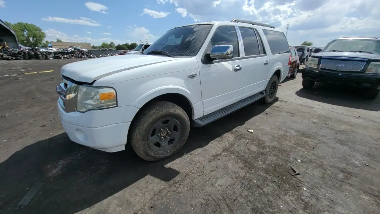 Photo of 2011 Ford Expedition