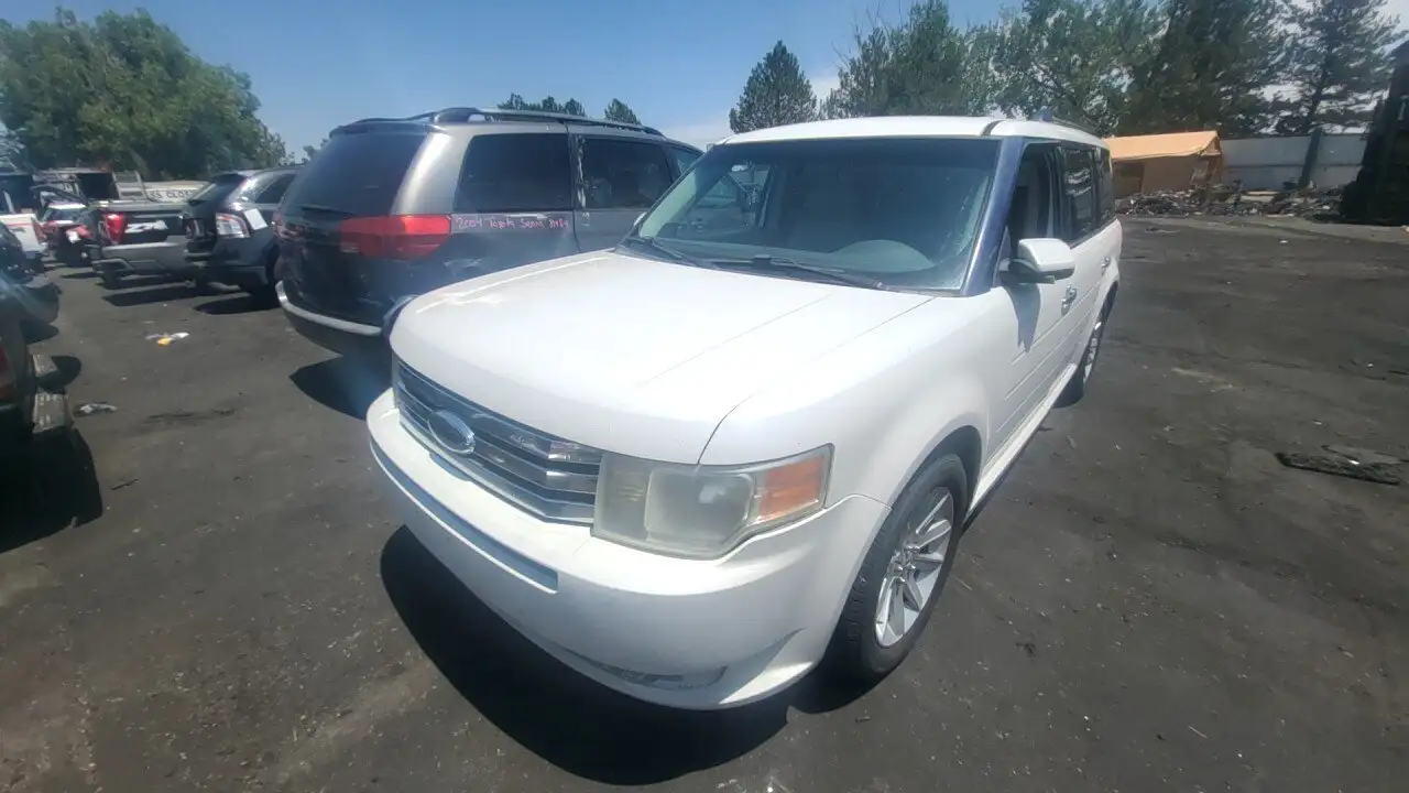 Photo of 2010 Ford Flex