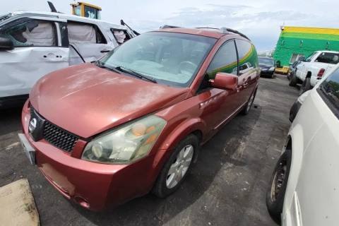 Photo of 2004 Nissan Quest