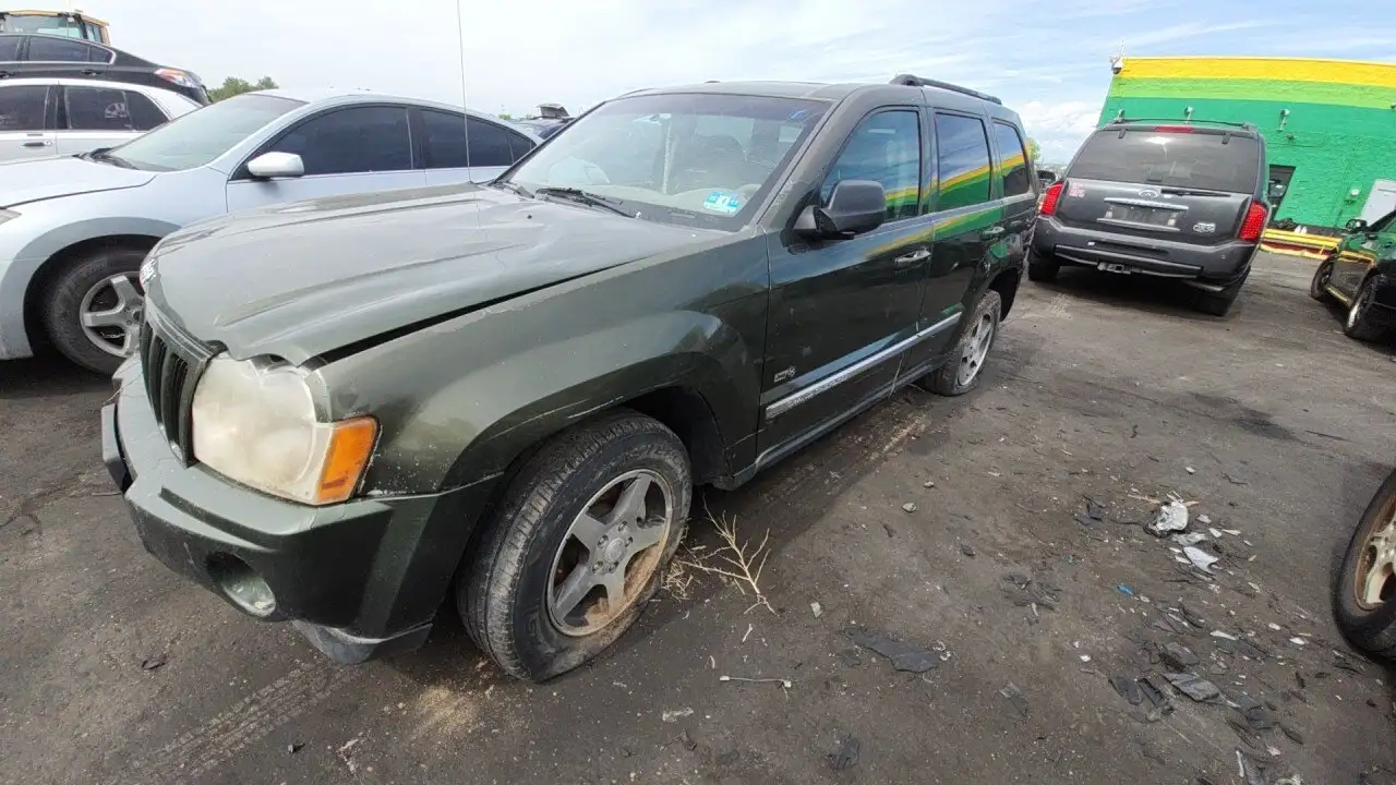 Photo of 2006 Jeep Grand Cherokee