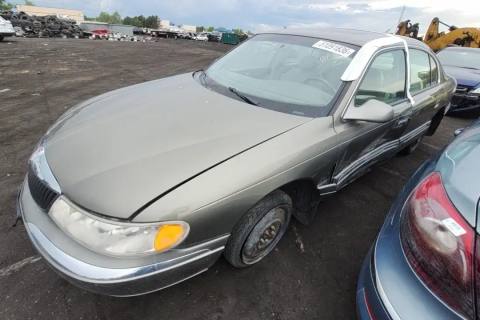Photo of 2000 Lincoln Continental