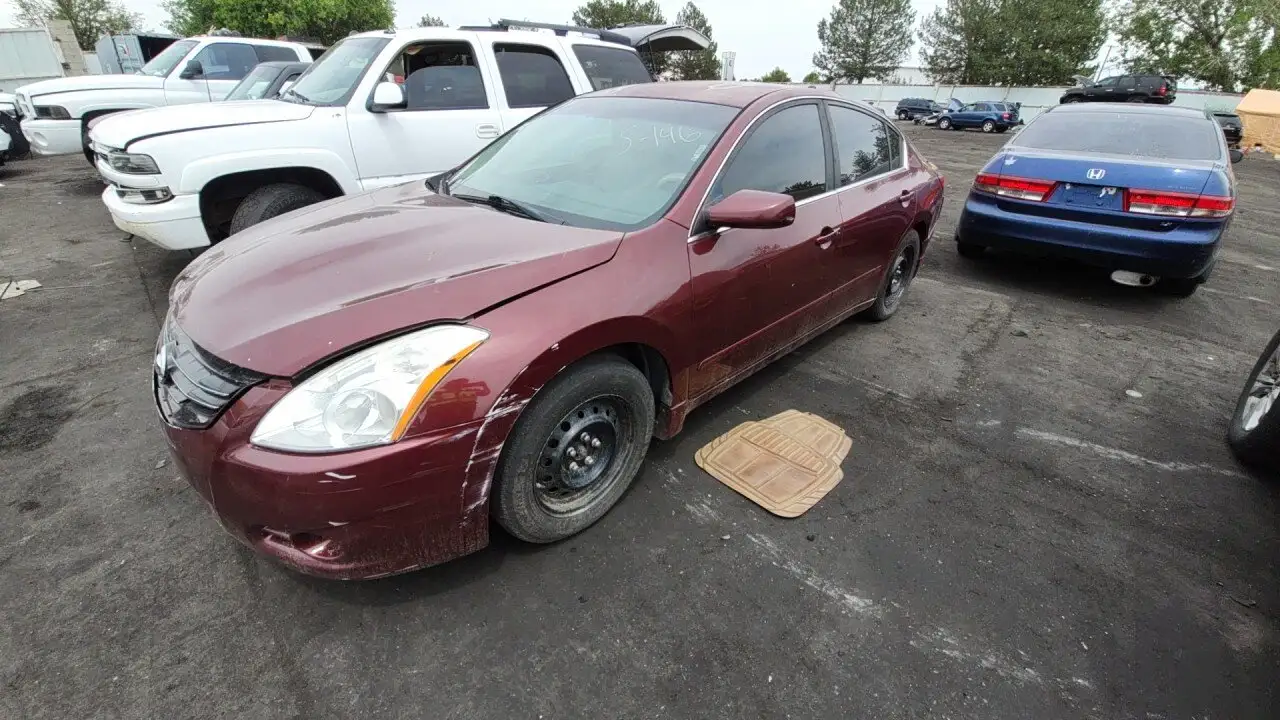Photo of 2010 Nissan Altima