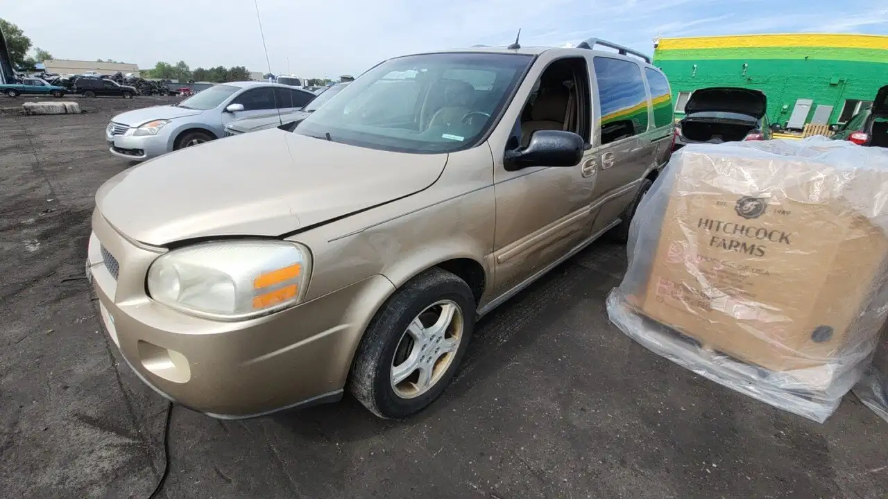 Photo of 2006 Chevrolet Uplander