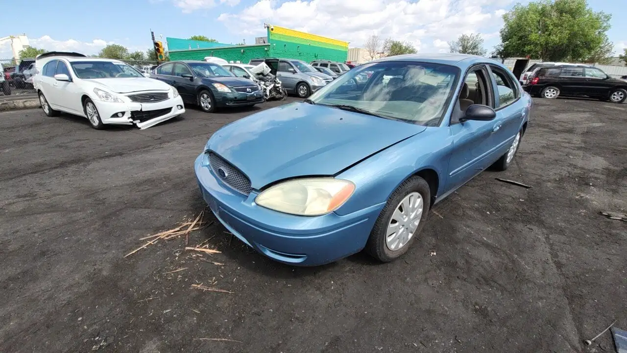 Photo of 2007 Ford Taurus