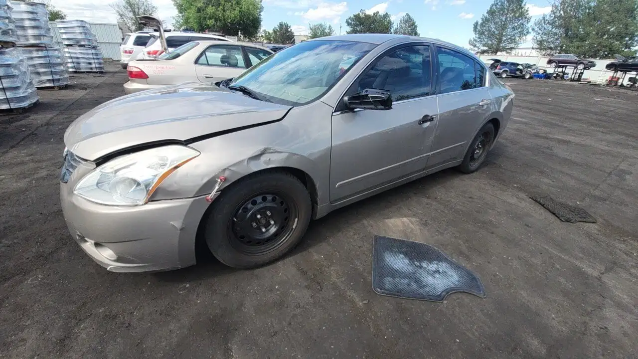 Photo of 2011 Nissan Altima