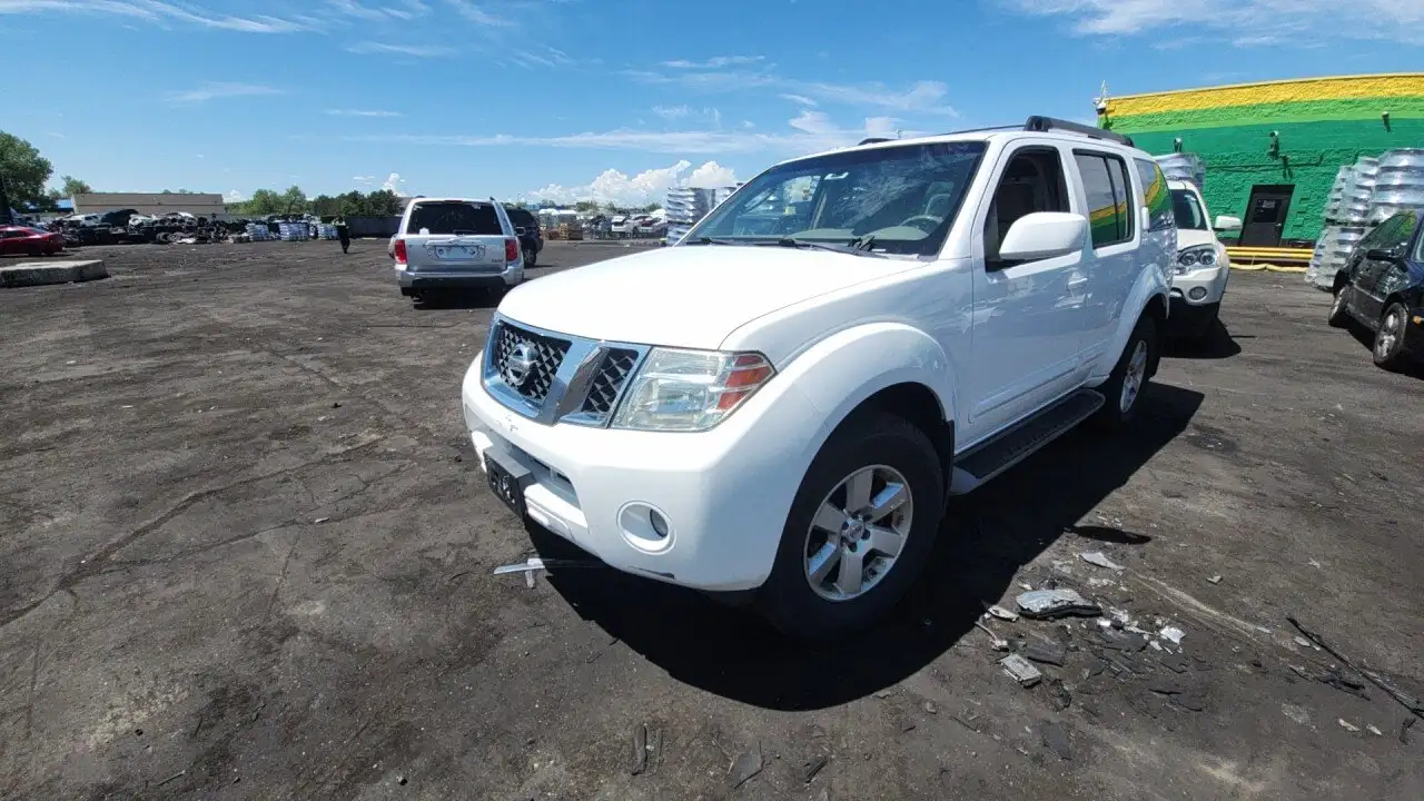 Photo of 2009 Nissan Pathfinder