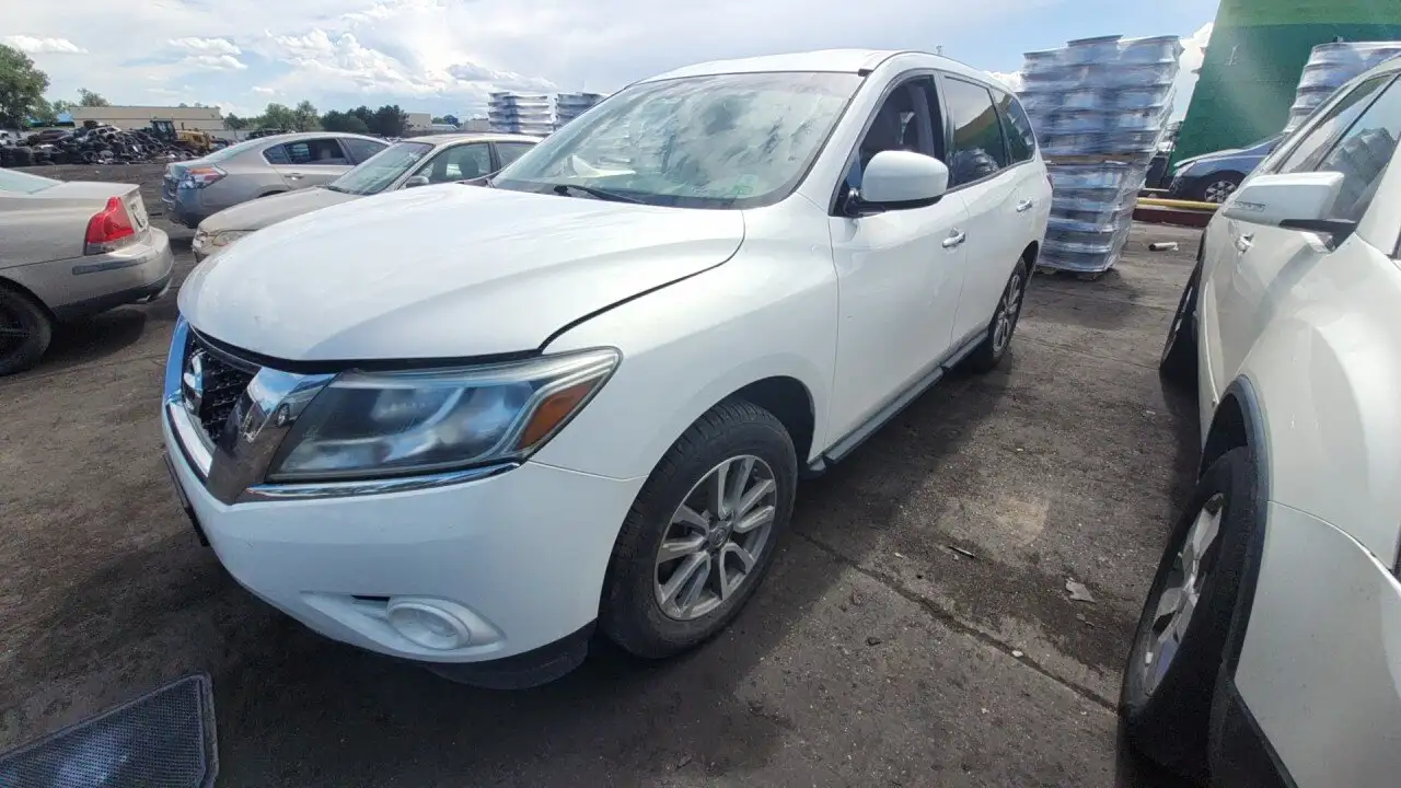 Photo of 2014 Nissan Pathfinder